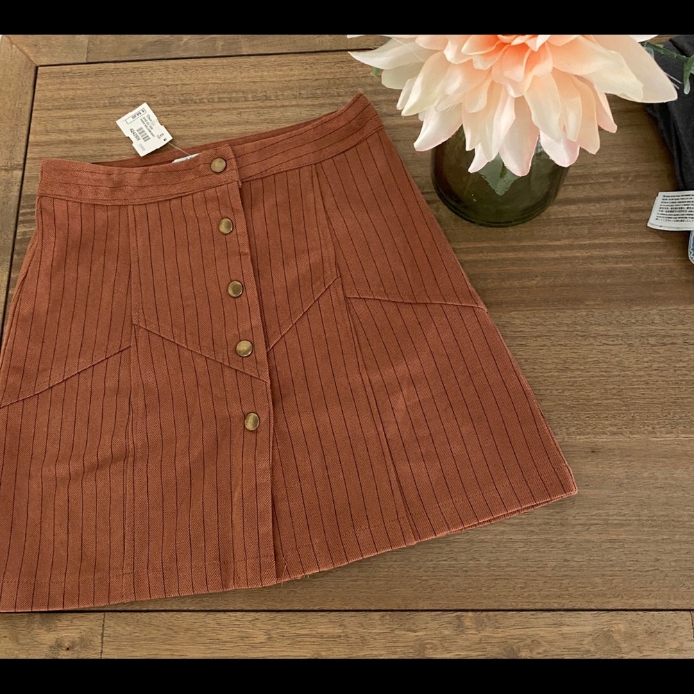 NWT super cute button up skirt